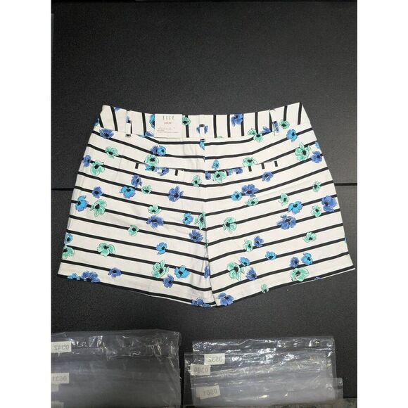 NWT ELLE White Black Blue Floral Striped Mid Waist Cotton Shorts 4" Inseam Women - Picture 6 of 7